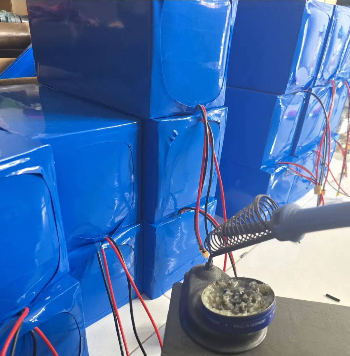 Baterai lithium Lifepo4 12V / 24V
